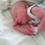 Premiers jours du bébé à la maternité