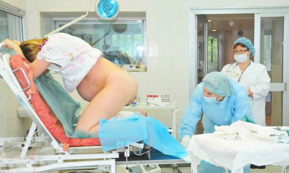 meilleure position pour l'accouchement