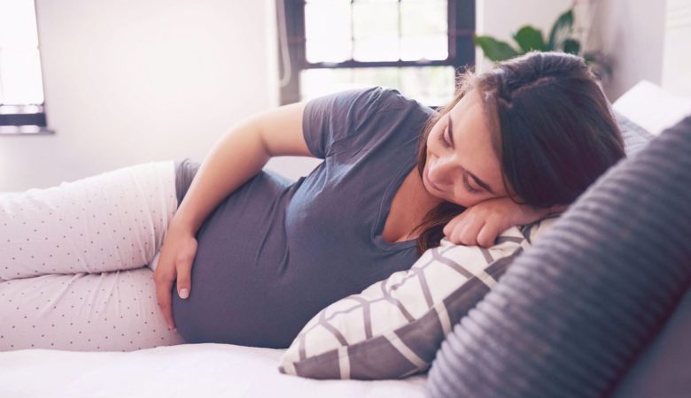 Approches naturelles contre la fatigue du premier trimestre de grossesse