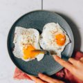 Le jaune d'oeuf est une bonne source de choline pendant la grossesse