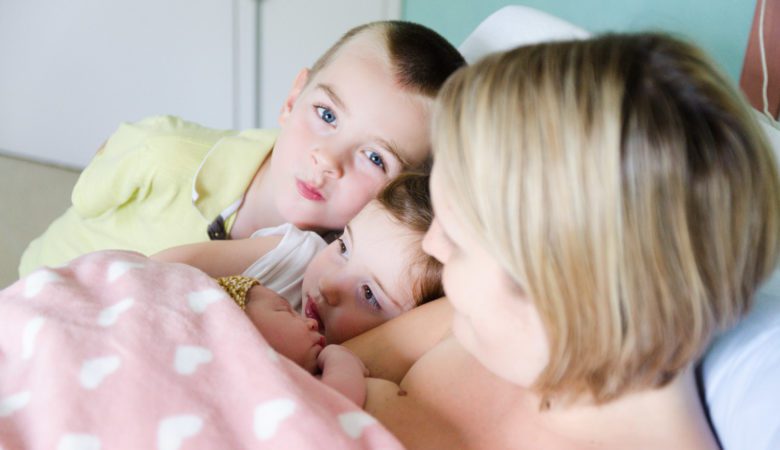 Récit de naissance douce : Lisa raconte son 3ème accouchement dans l'eau à la maternité sur Naturelle Maman.