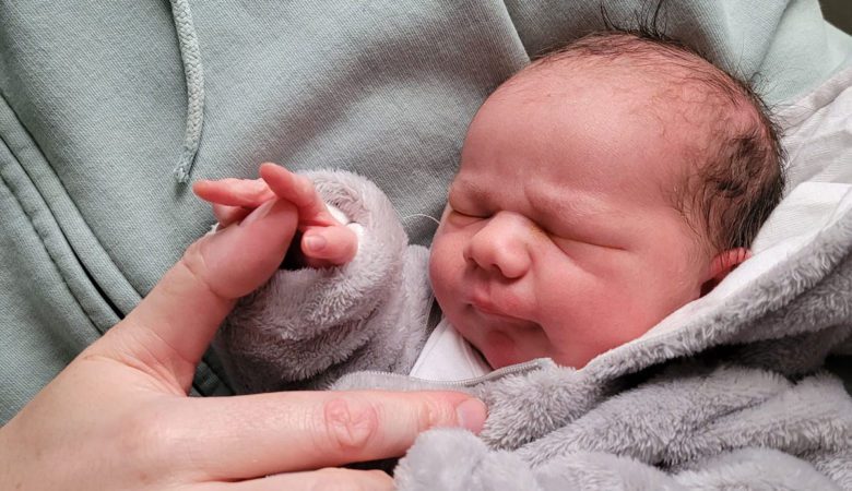 Le récit de naissance douce de Marion : un deuxième accouchement express à la maison sur Naturelle Maman