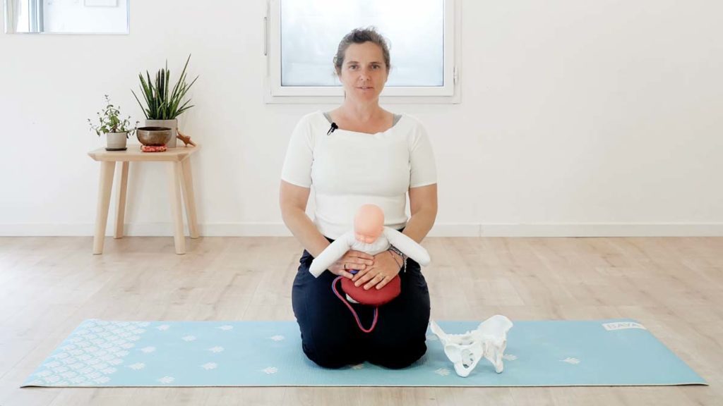 Les bienfaits du yoga prénatal pour l'accouchement avec Naturelle Maman