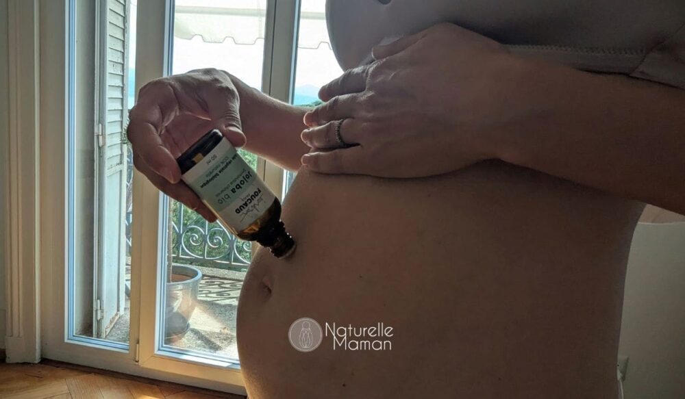 Les 4 meilleures huiles végétales pour se masser pendant la grossesse selon Naturelle Maman