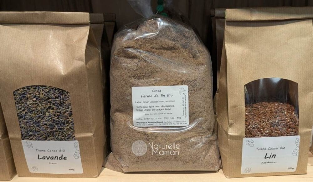 La farine de lin s'achète en pharmacie ou magasin bio, de préférence déshuilée - Photo de Naturelle Maman